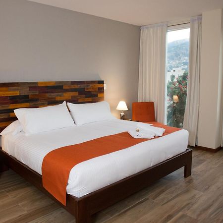 Ilalo Garden Hotel & Restaurant Quito Dış mekan fotoğraf