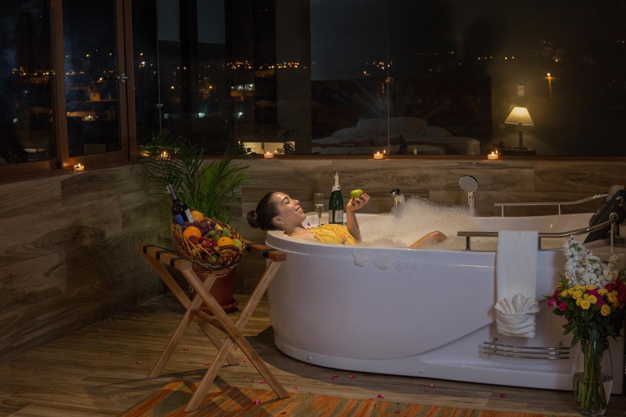 Ilalo Garden Hotel & Restaurant Quito Dış mekan fotoğraf